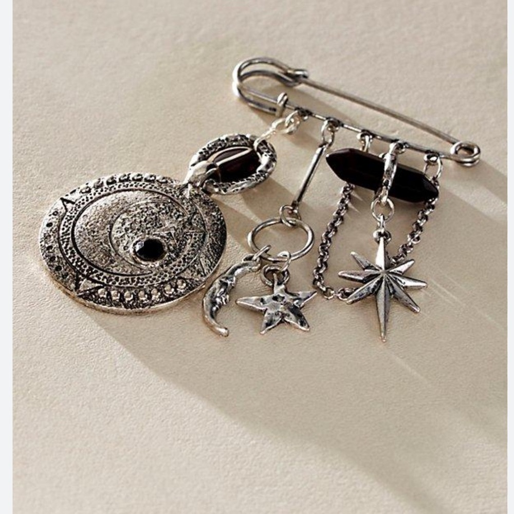Free People carry on dangle pin Silver Celestial Charm Brooch - Picture 1 of 5